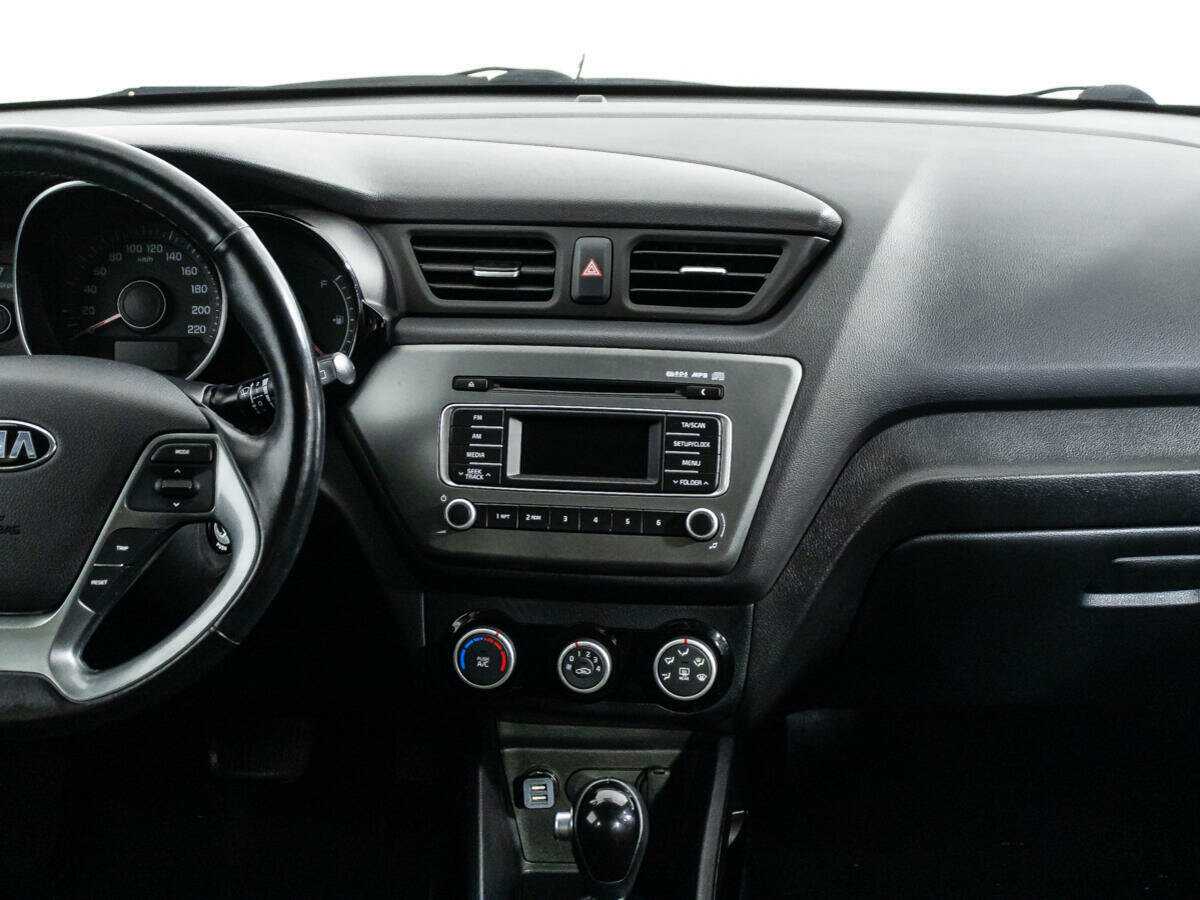 Kia Rio, 2017 Фото №14