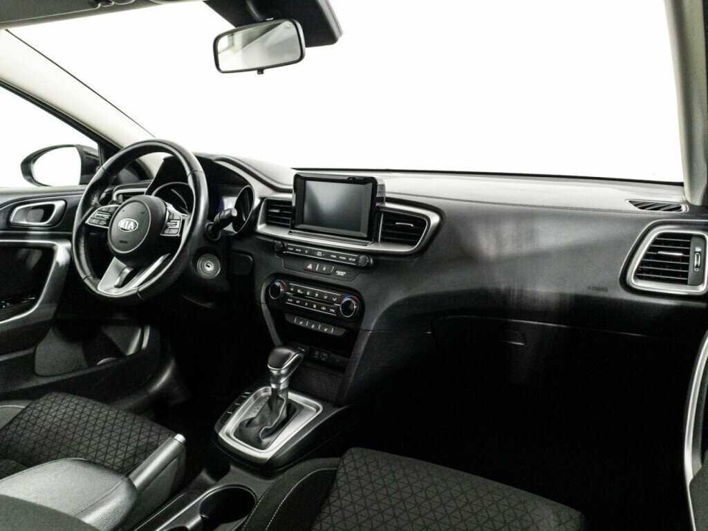 Kia Ceed, 2018 Фото №9