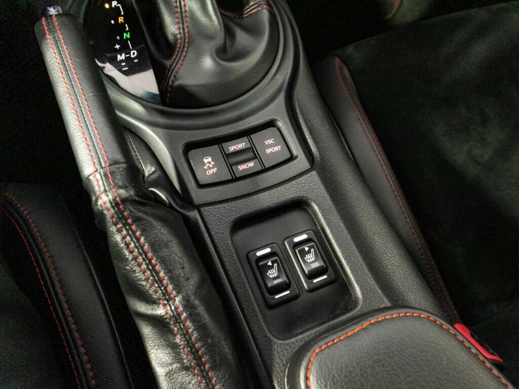 Toyota GT86, 2012 Фото №16