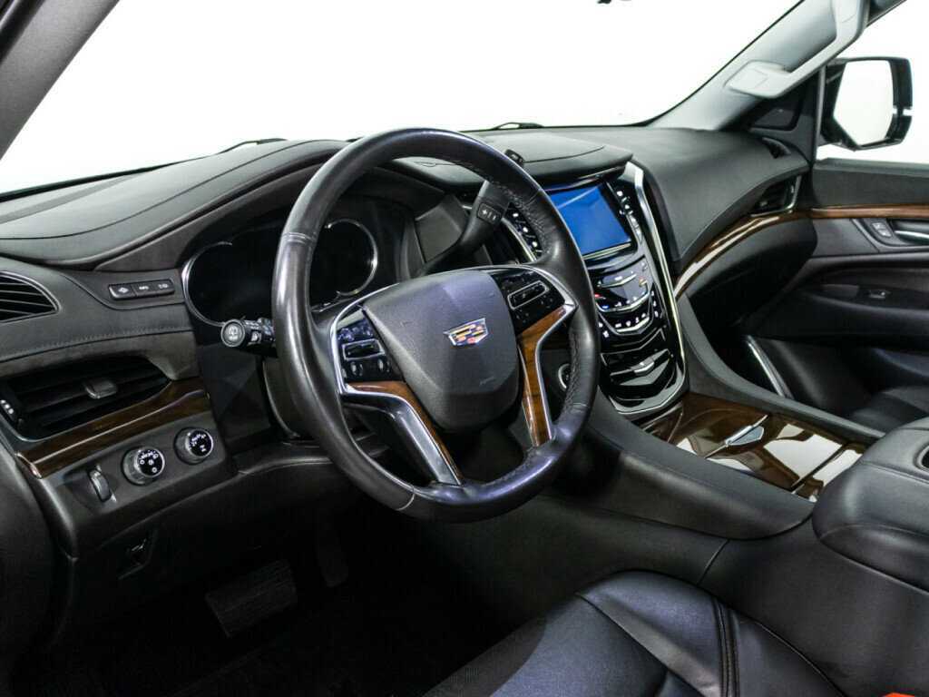 Cadillac Escalade, 2018 Фото №11