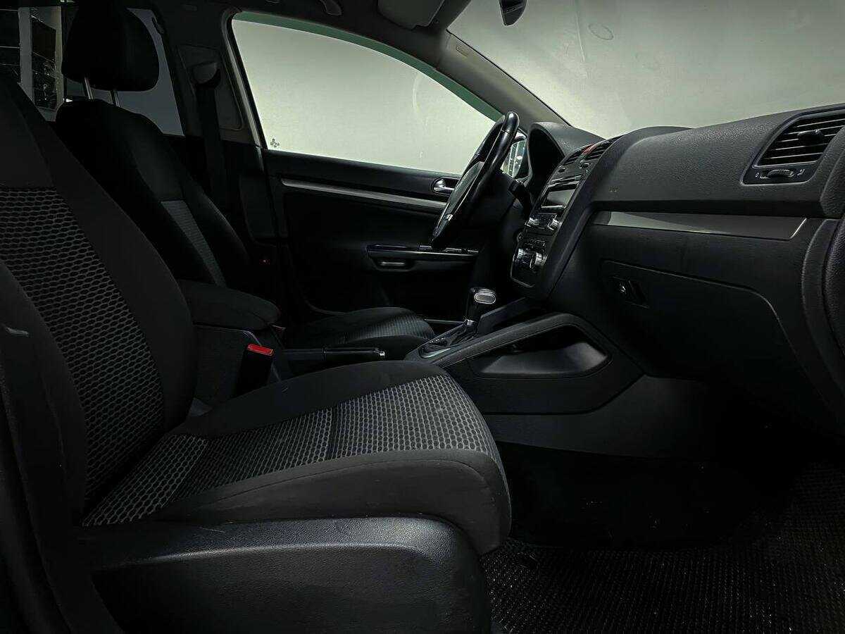 Volkswagen Jetta, 2009 Фото №12