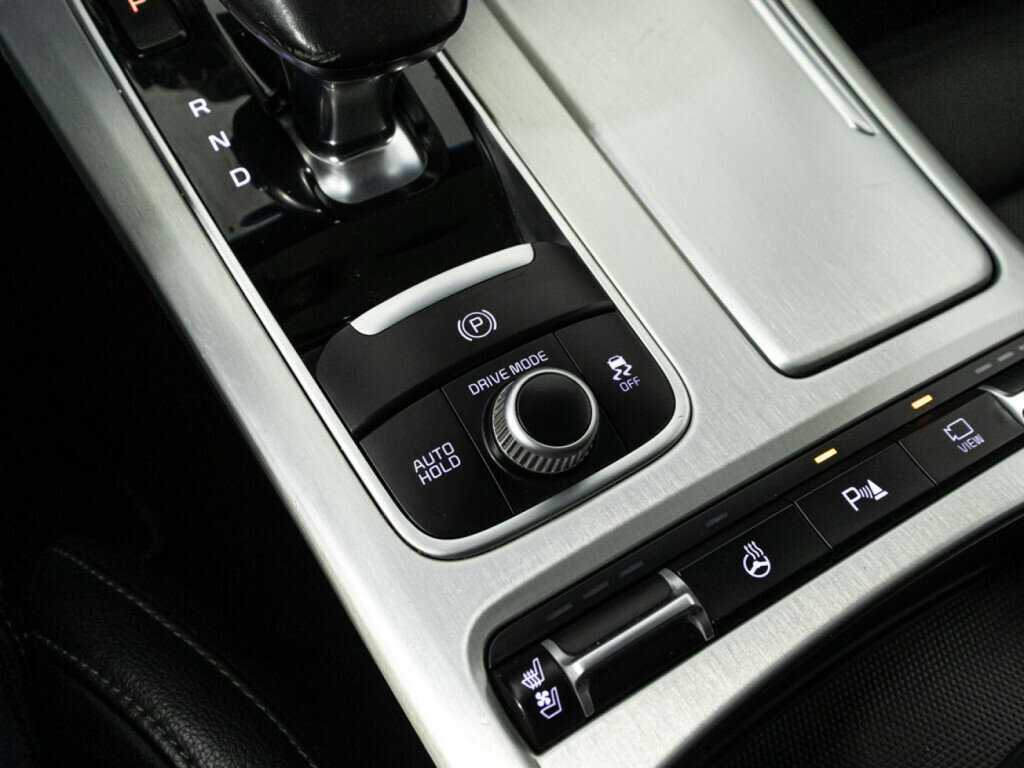 Kia Stinger, 2018 Фото №22