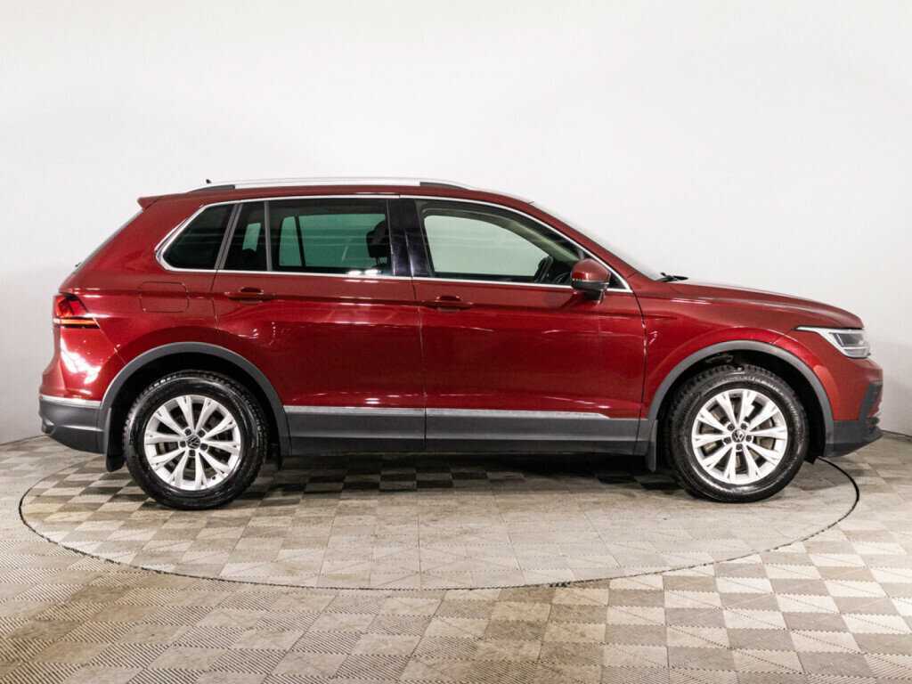 Volkswagen Tiguan, 2020 - 71 362 км. | Фото №4