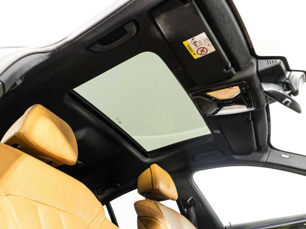 BMW 5 серии 540i, 2019 Фото №24