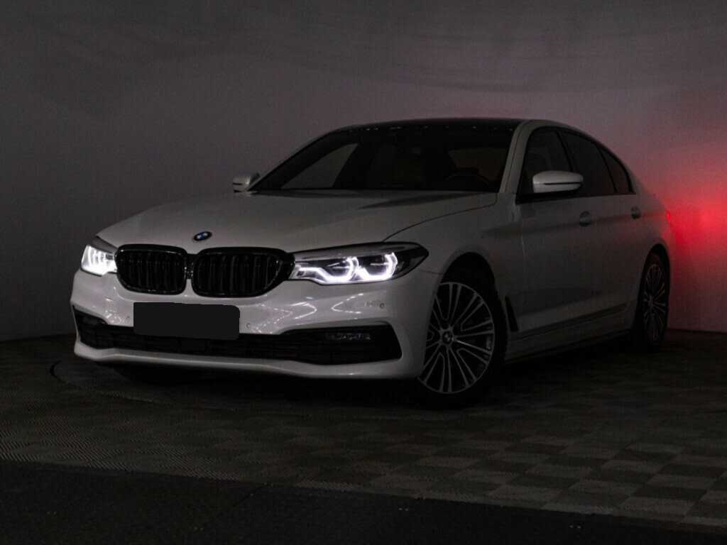 BMW 5 серии 540i, 2019 Фото №34
