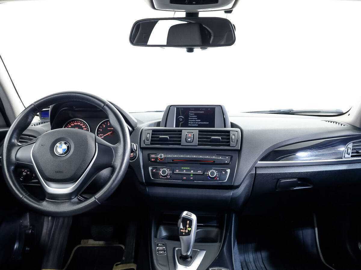 BMW 1 серии 118i, 2011 Фото №10