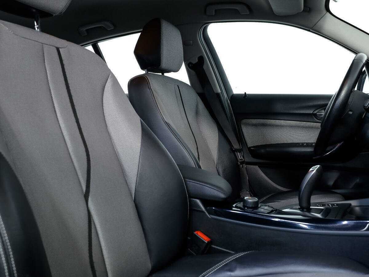 BMW 1 серии 118i, 2011 Фото №12