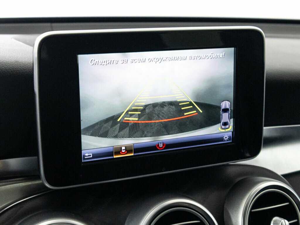 Mercedes-Benz GLC Coupe 300, 2018 Фото №18