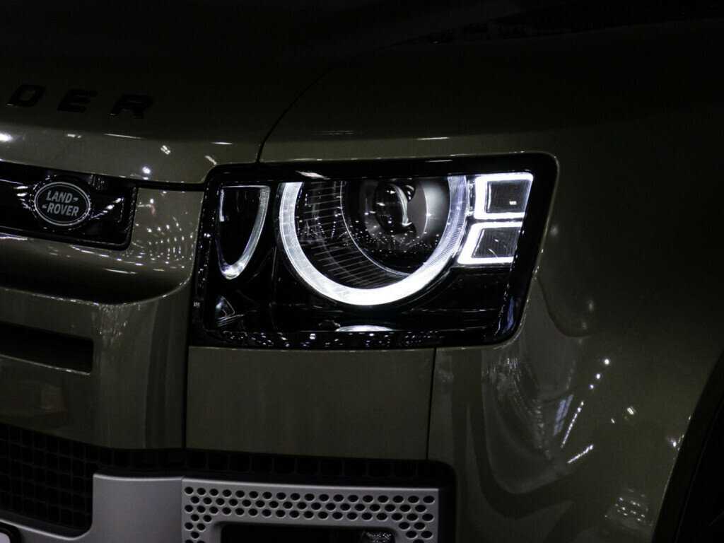 Land Rover Defender 110, 2021 Фото №27