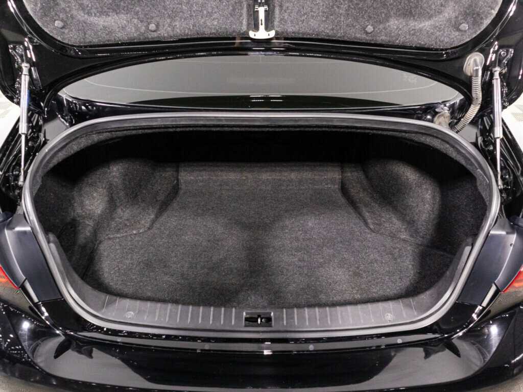 Infiniti Q50, 2017 Фото №15