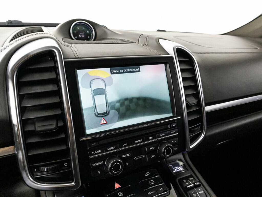 Porsche Cayenne Diesel, 2015 Фото №19