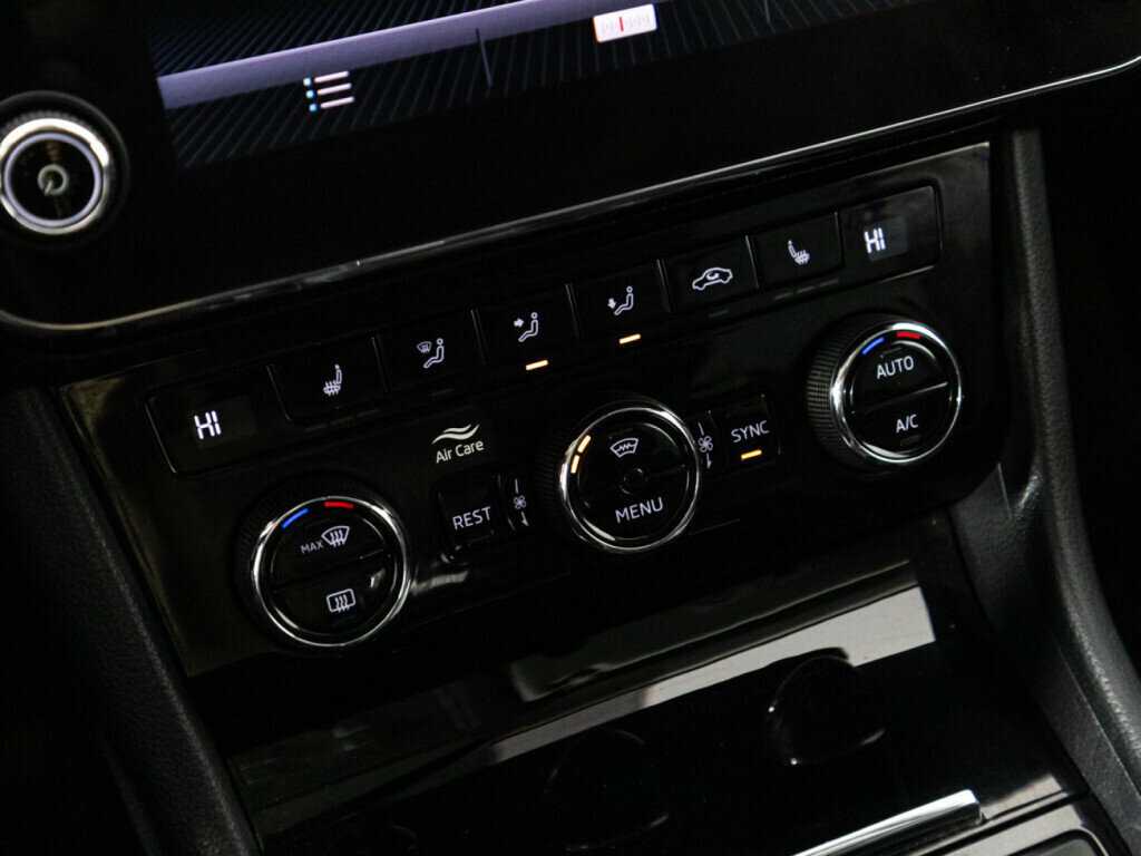 Skoda Superb, 2018 Фото №17