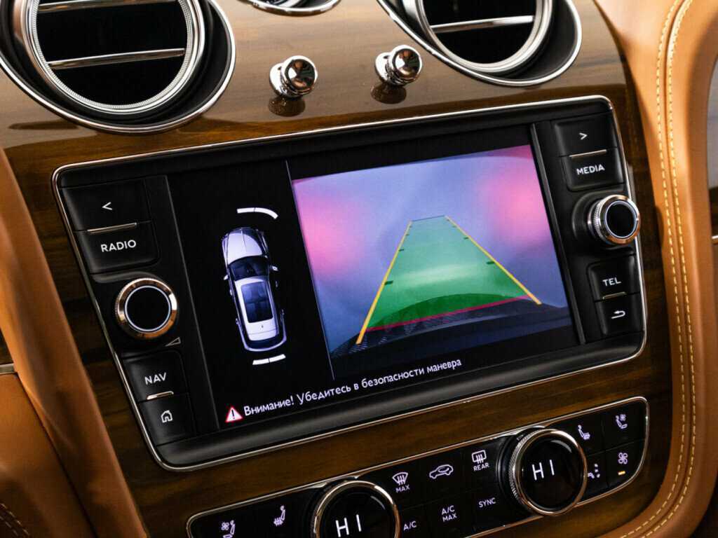 Bentley Bentayga, 2019 Фото №17