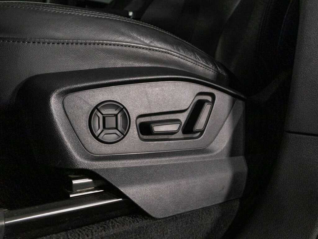 Audi Q7 45 TDI, 2020 Фото №21