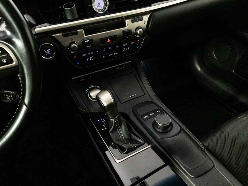 Lexus ES 250, 2017 Фото №19