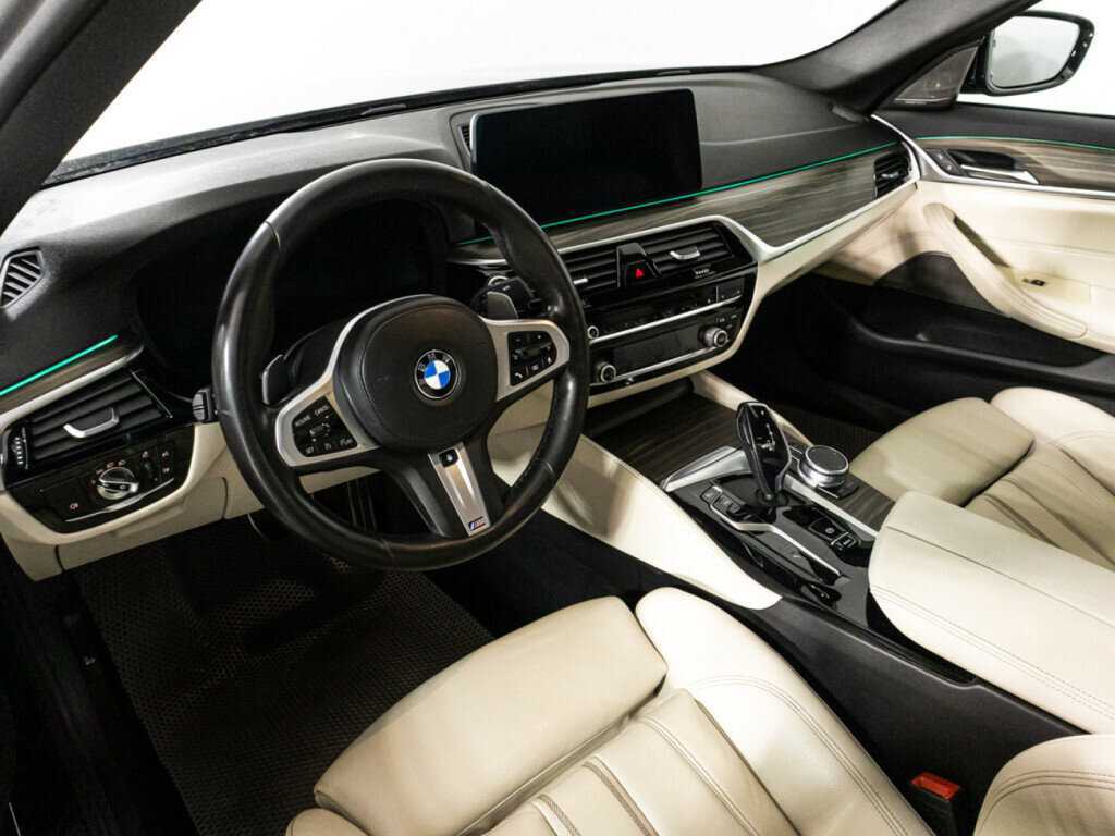 BMW 5 серии 520d xDrive, 2020 Фото №11
