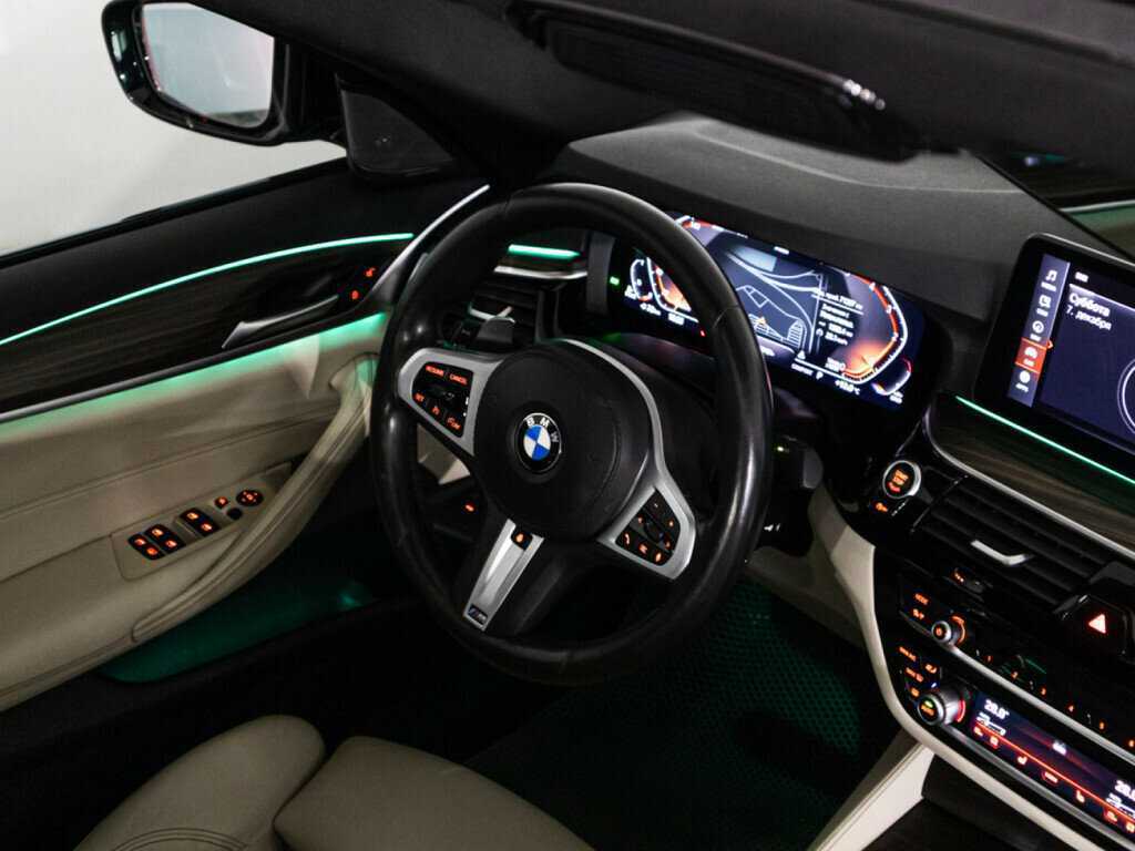 BMW 5 серии 520d xDrive, 2020 Фото №28