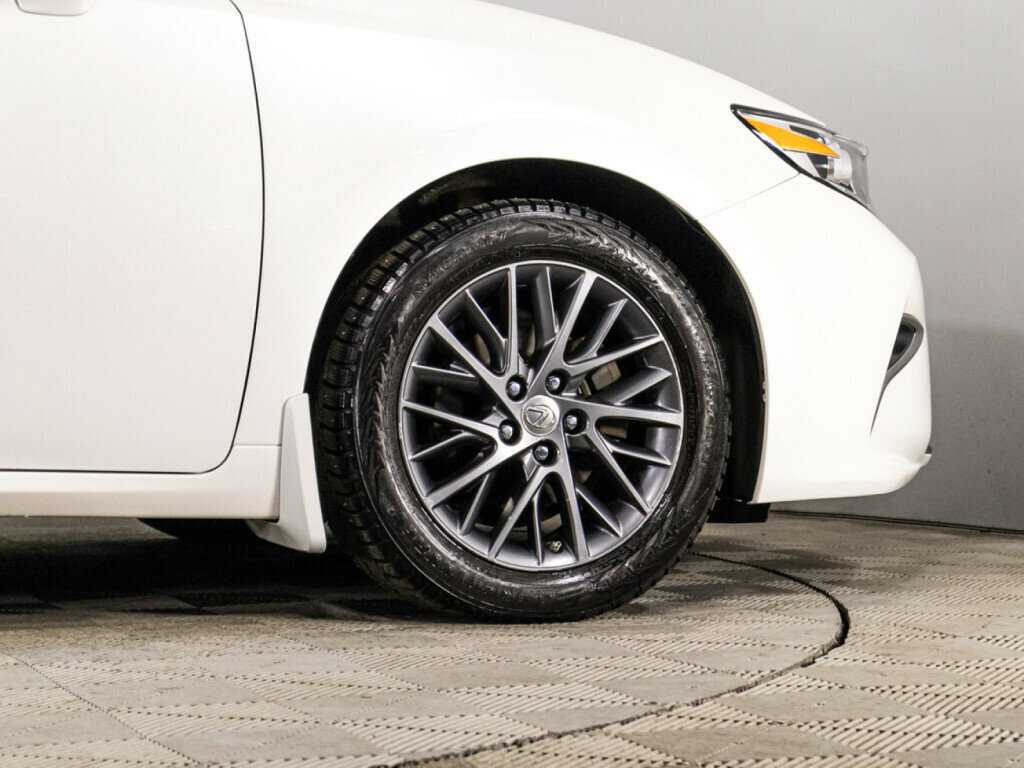 Lexus ES 250, 2017 Фото №20