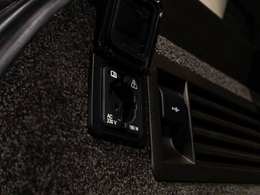 Land Rover Range Rover, 2018 Фото №13