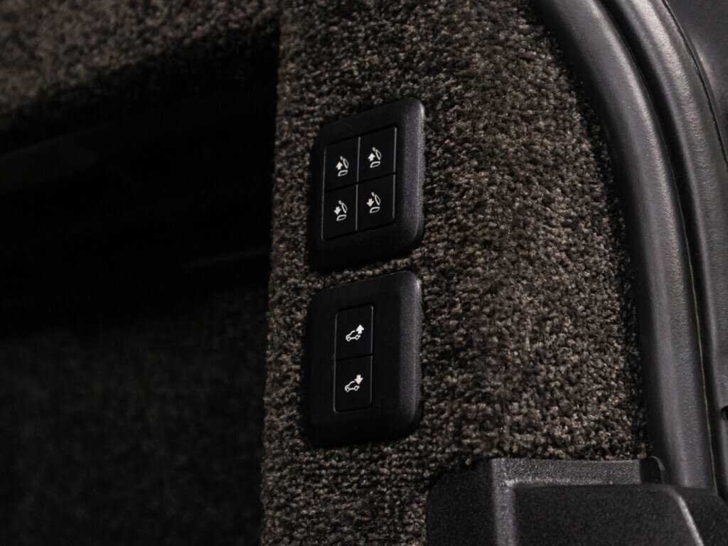 Land Rover Range Rover, 2018 Фото №14