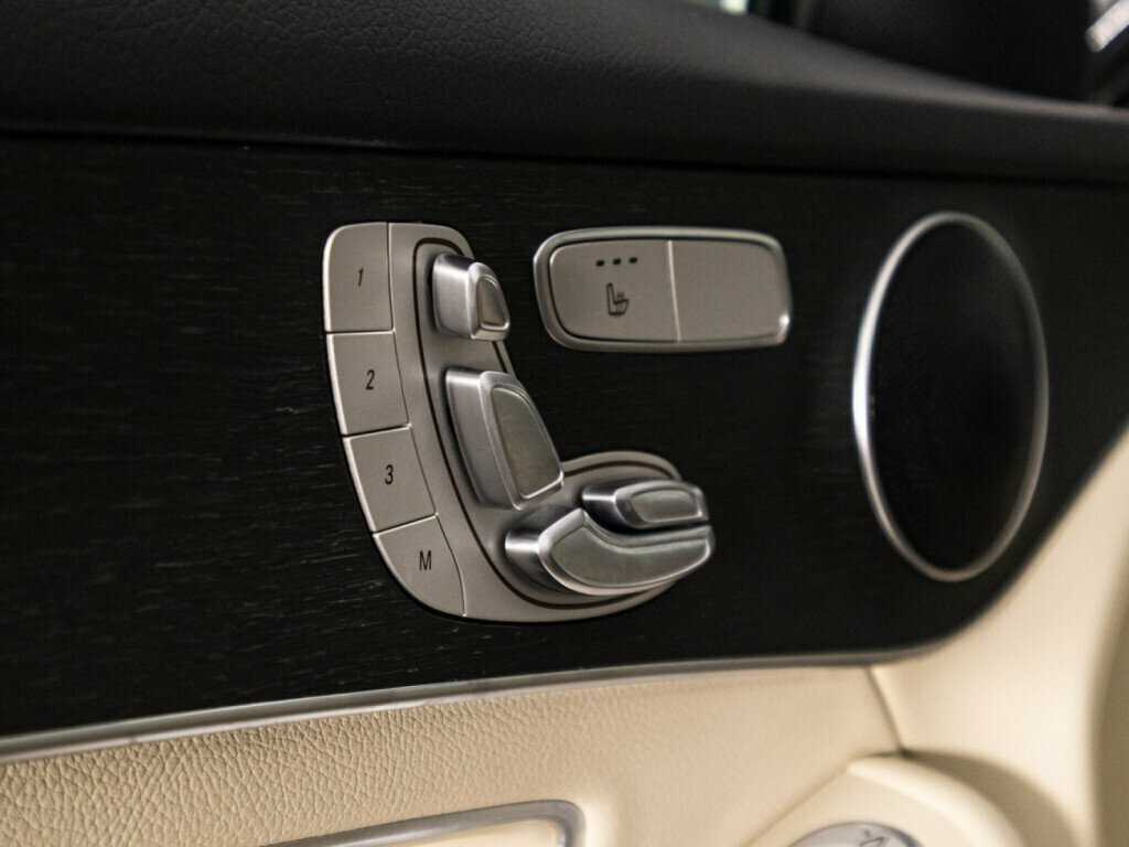 Mercedes-Benz GLC 300 d, 2019 Фото №21