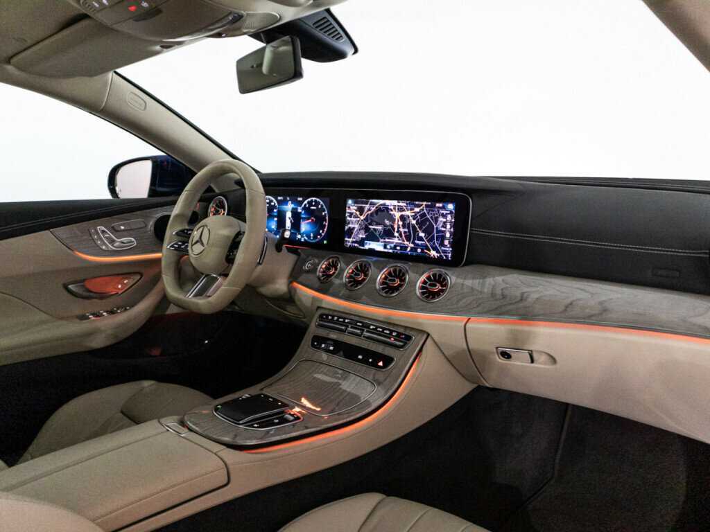 Mercedes-Benz E-Класс 200, 2021 Фото №27