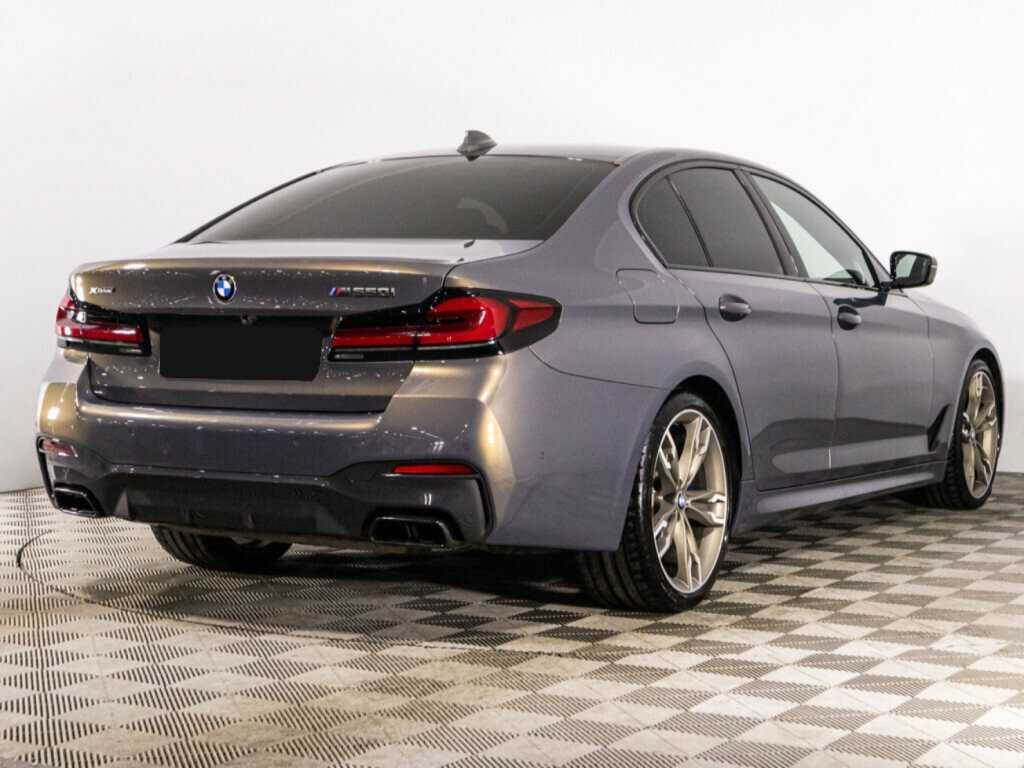 BMW 5 серии M550i xDrive, 2020 - 97 874 км. | Фото №5