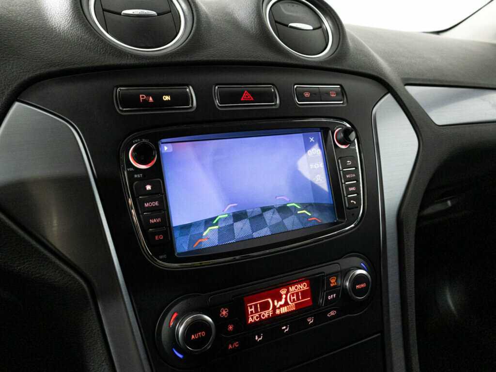 Ford Mondeo, 2011 Фото №15