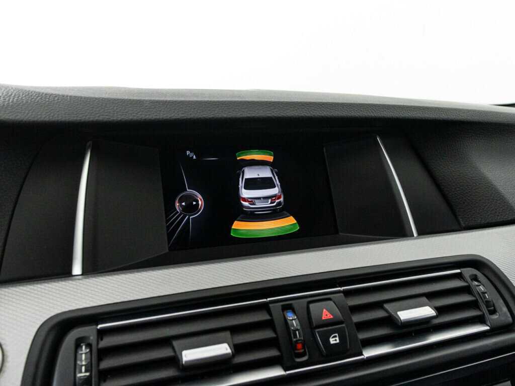 BMW 5 серии 520i, 2016 Фото №17