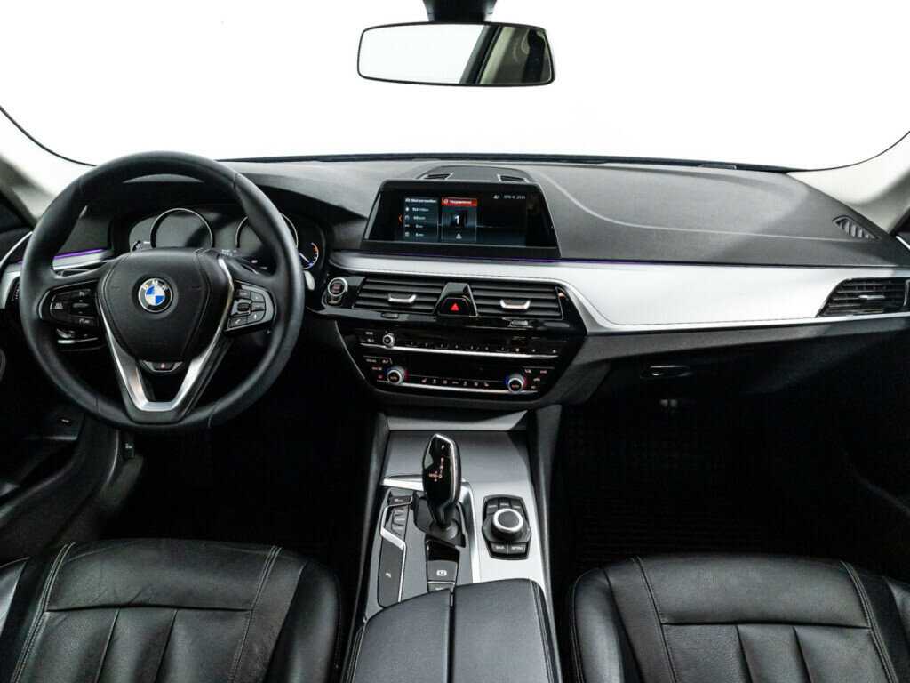 BMW 5 серии 520d, 2018 Фото №11