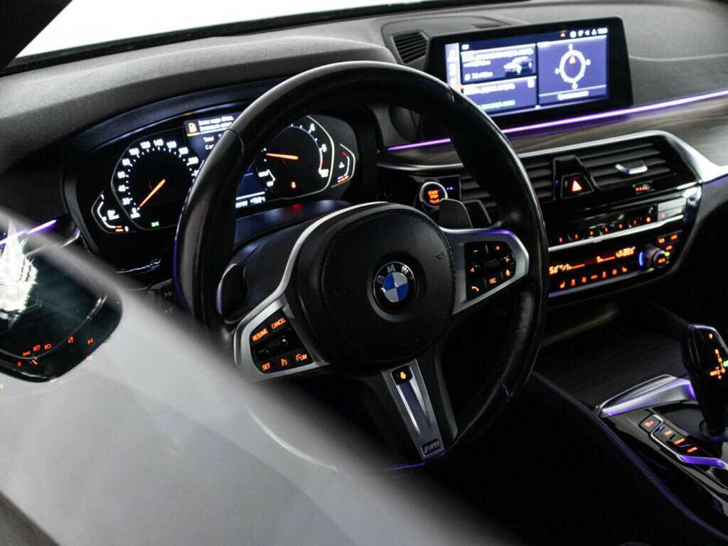 BMW 5 серии 520d xDrive, 2021 Фото №37