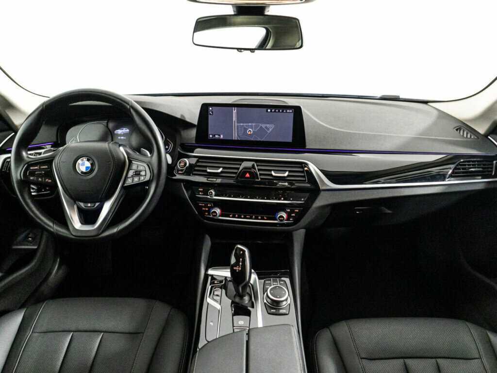 BMW 5 серии 520d xDrive, 2020 Фото №11