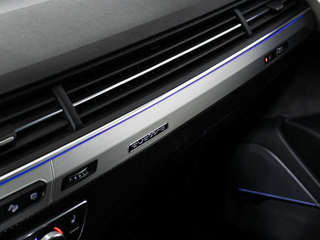 Audi SQ7, 2018 Фото №28