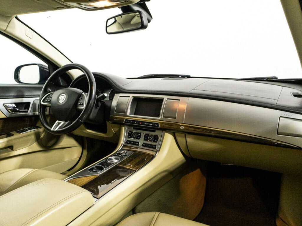 Jaguar XF, 2011 Фото №9