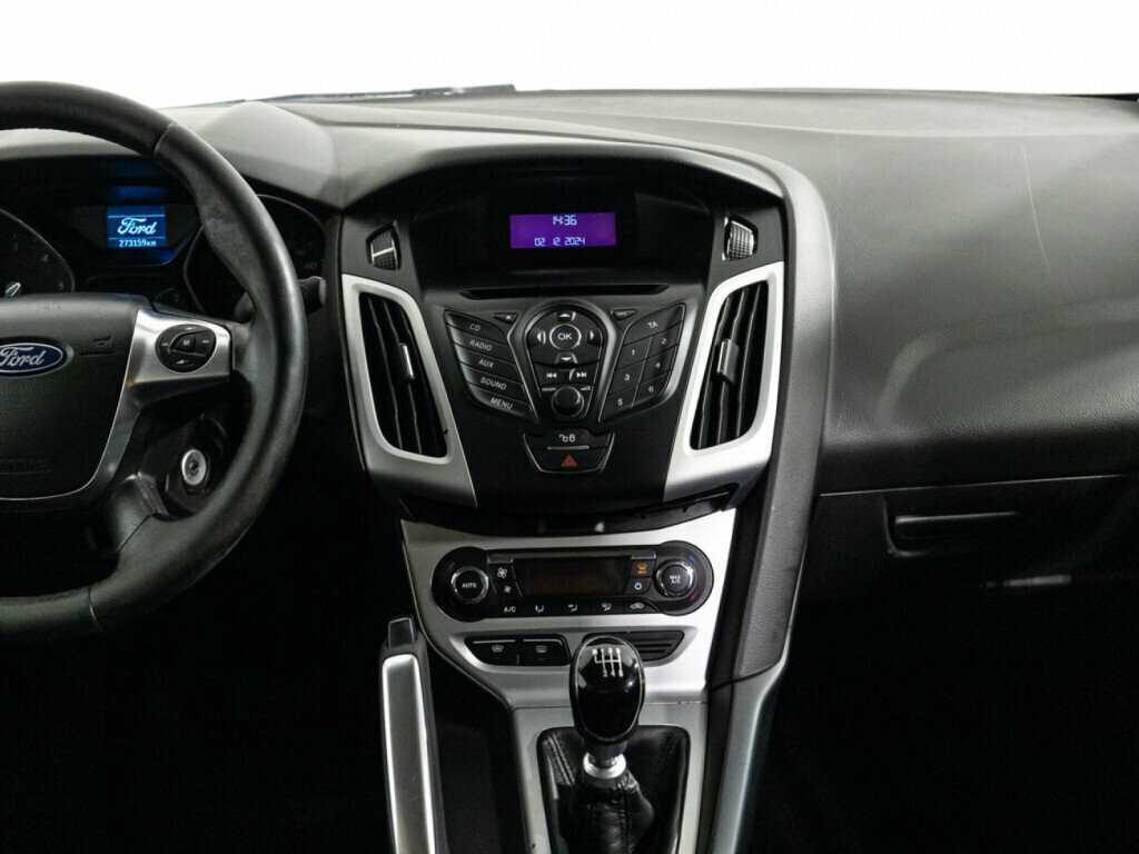 Ford Focus, 2011 Фото №14