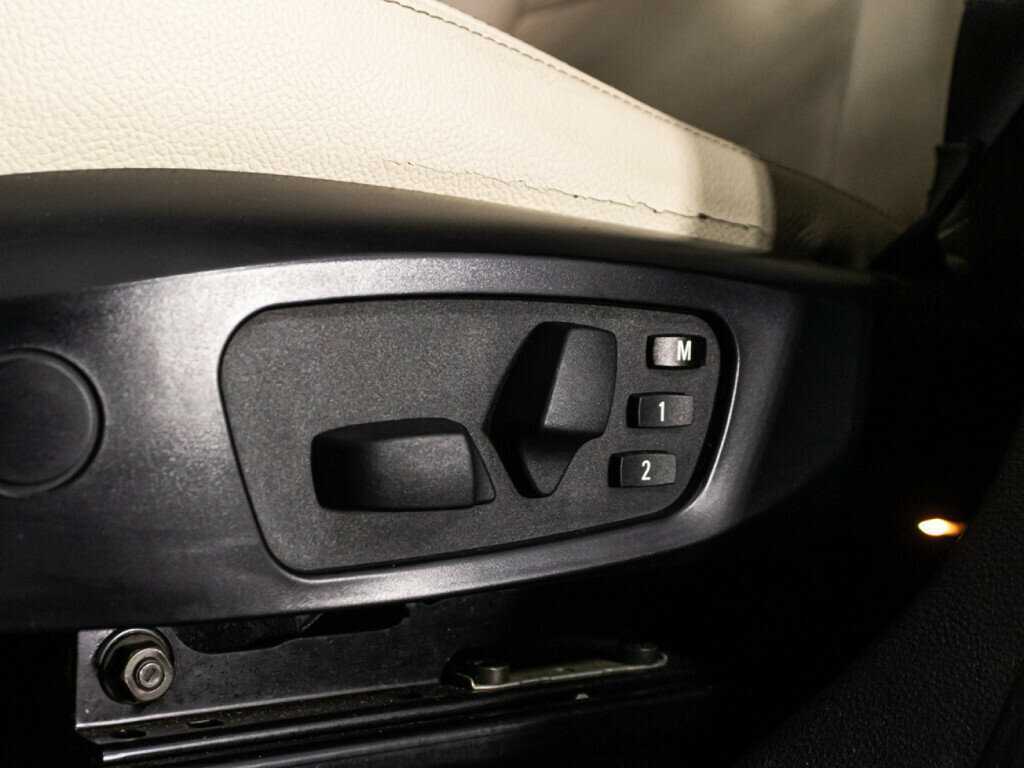 BMW X3 30d xDrive, 2011 Фото №16