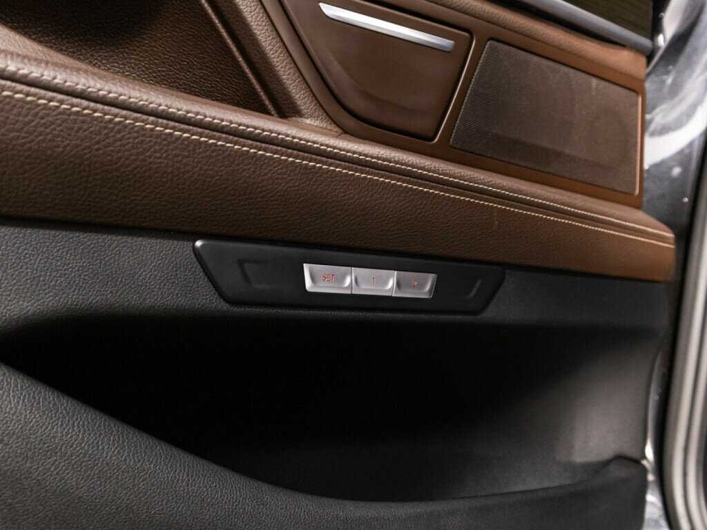 BMW 7 серии Long 730Ld xDrive, 2016 Фото №24