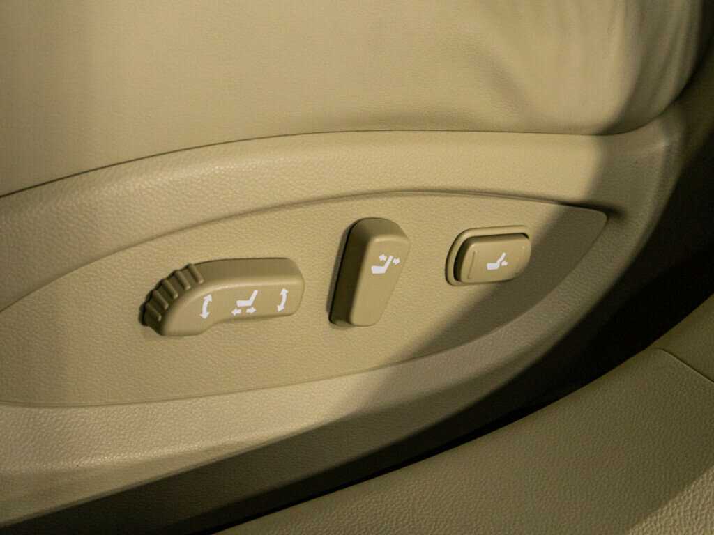 Infiniti FX35, 2008 Фото №20