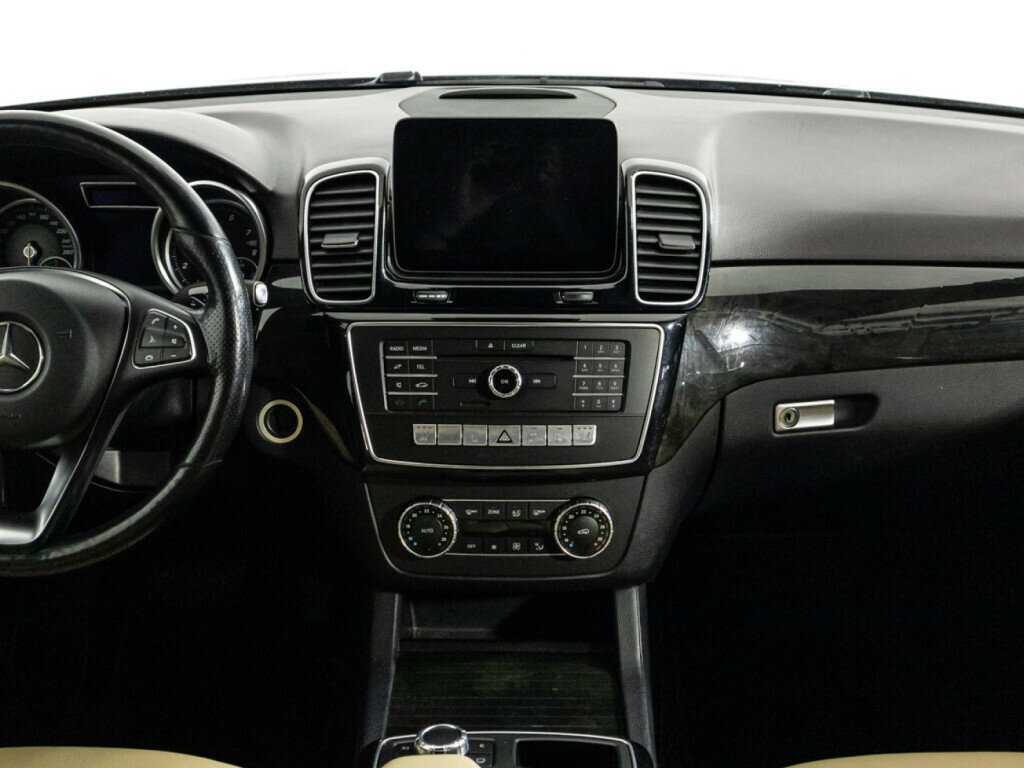 Mercedes-Benz GLE 300, 2016 Фото №14