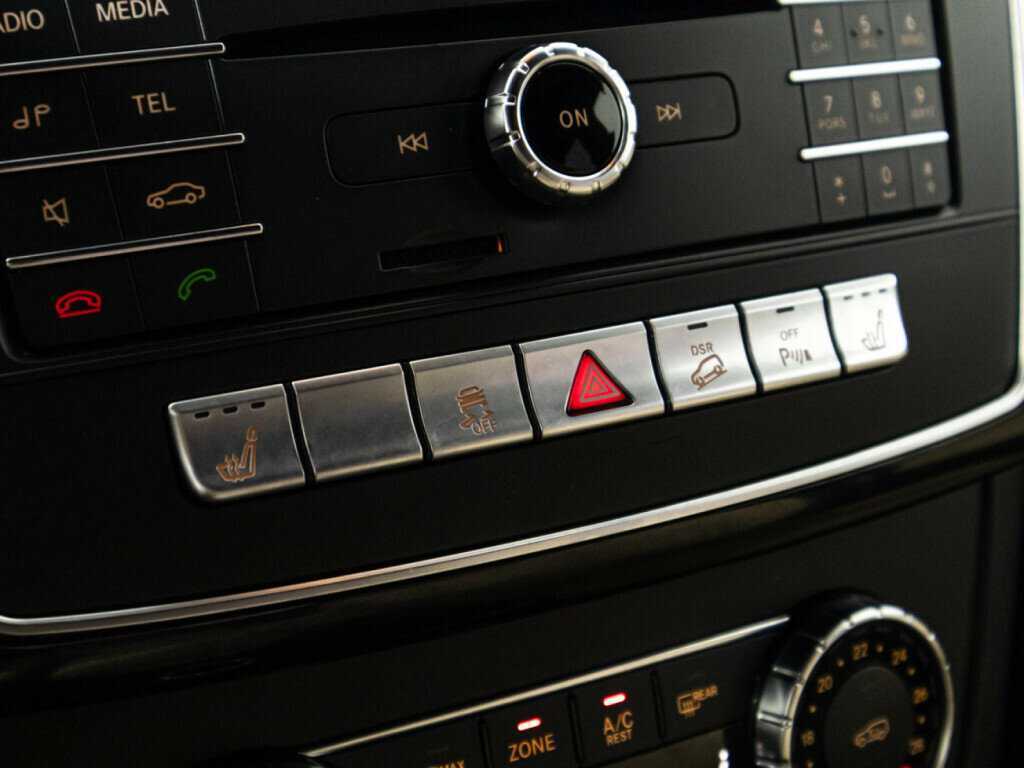 Mercedes-Benz GLE 300, 2016 Фото №18