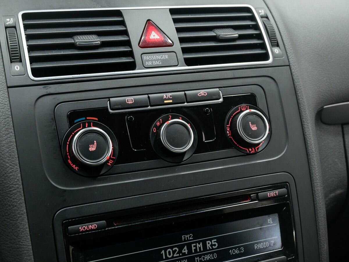 Volkswagen Touran, 2012 Фото №19