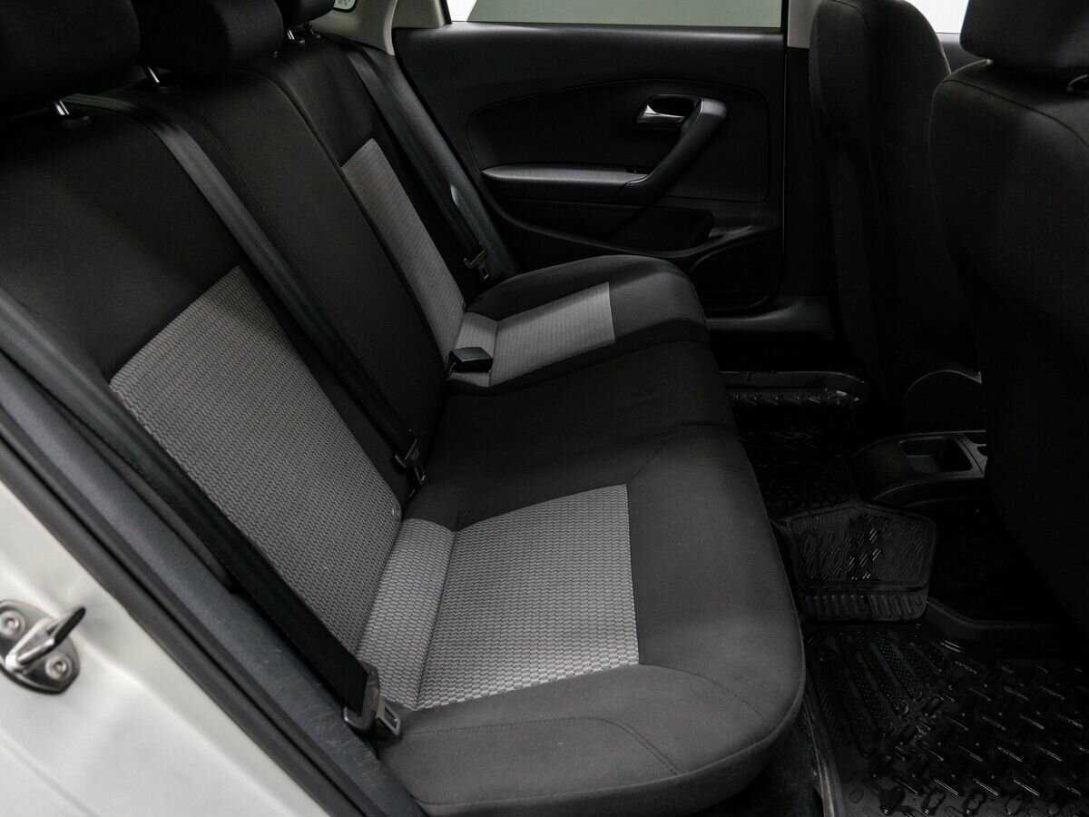 Volkswagen Polo, 2011 Фото №9