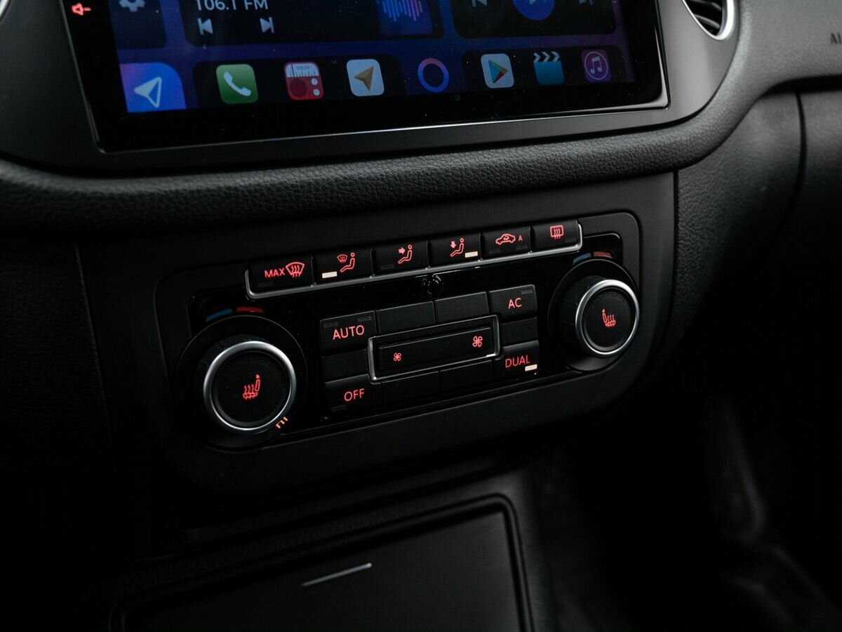 Volkswagen Tiguan, 2011 Фото №19