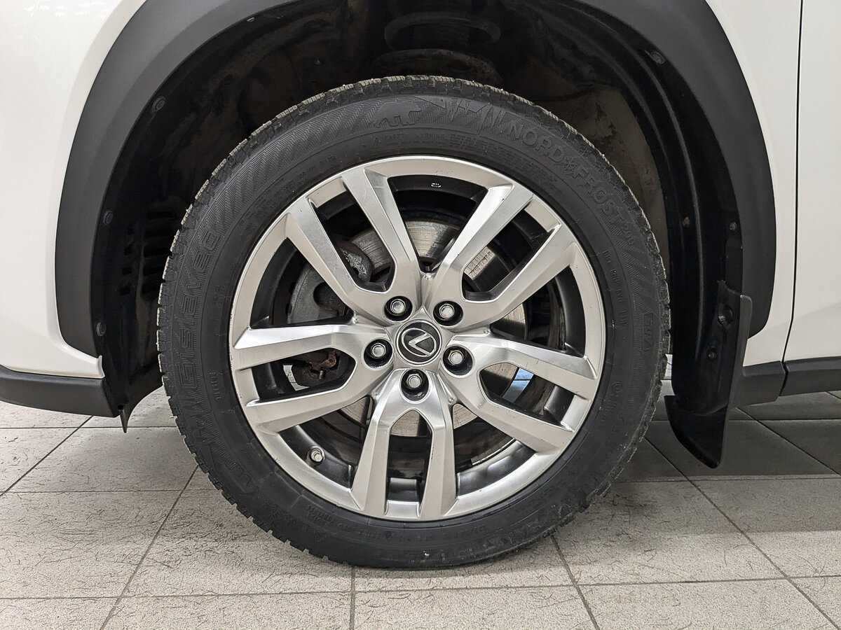 Lexus NX 300, 2019 Фото №12