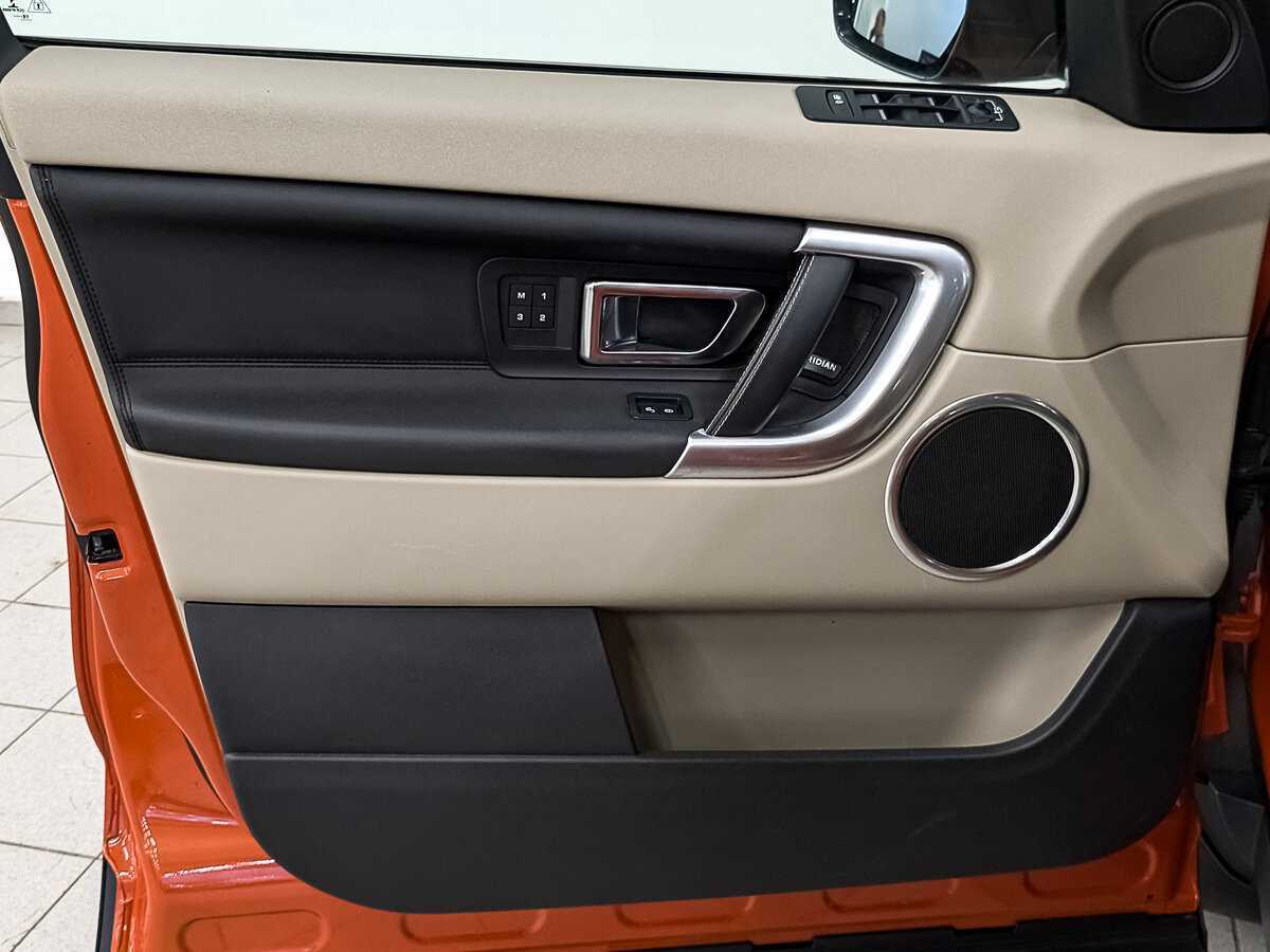 Land Rover Discovery Sport, 2017 Фото №19