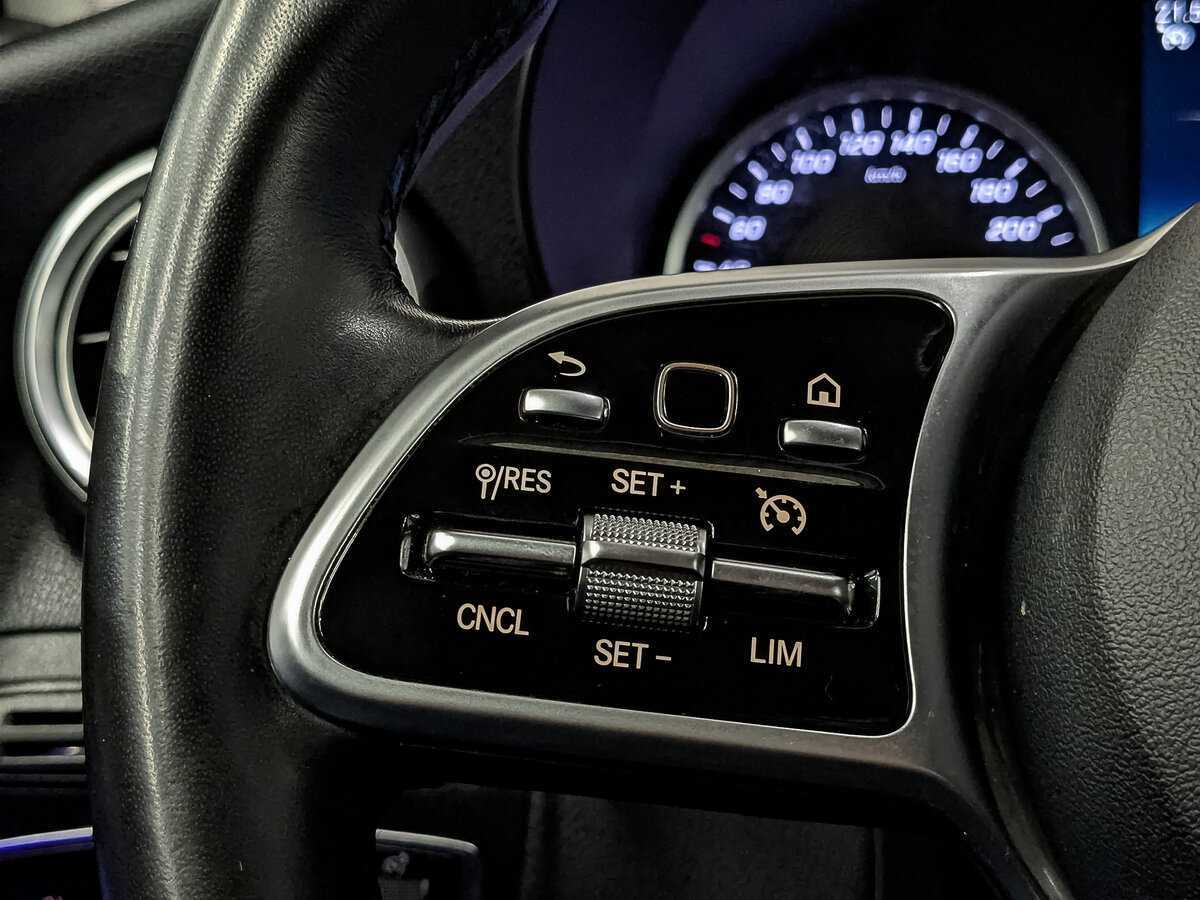 Mercedes-Benz GLC 300 d, 2020 Фото №28