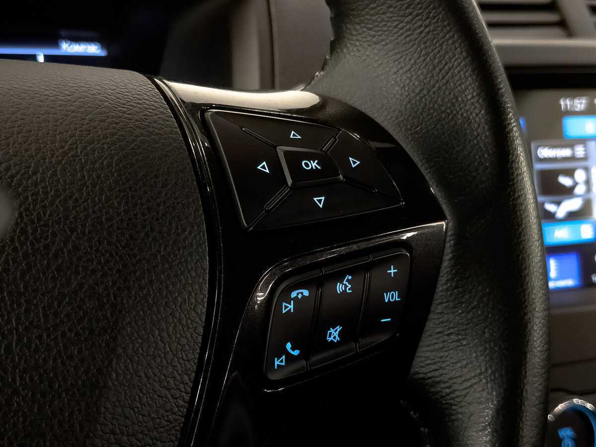 Ford Explorer, 2019 Фото №29