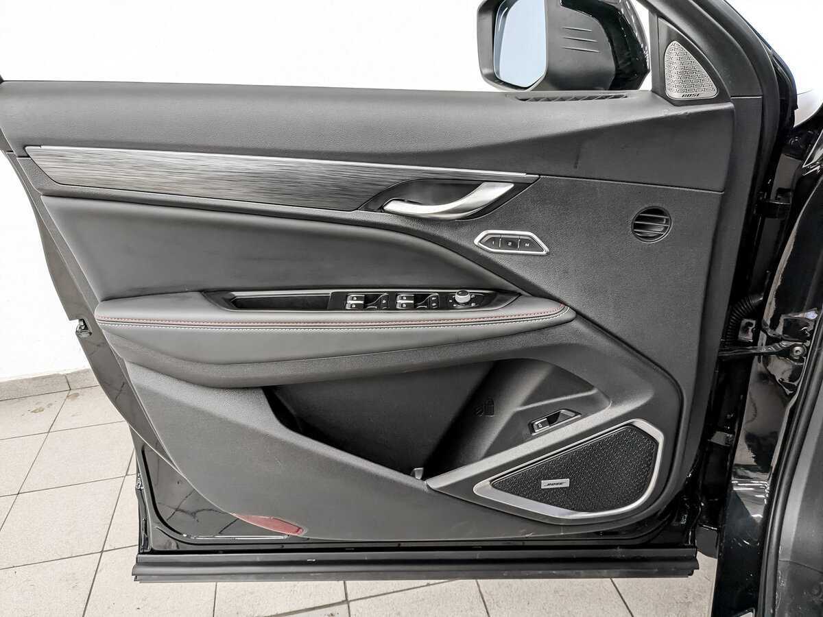 Geely Tugella, 2024 Фото №19