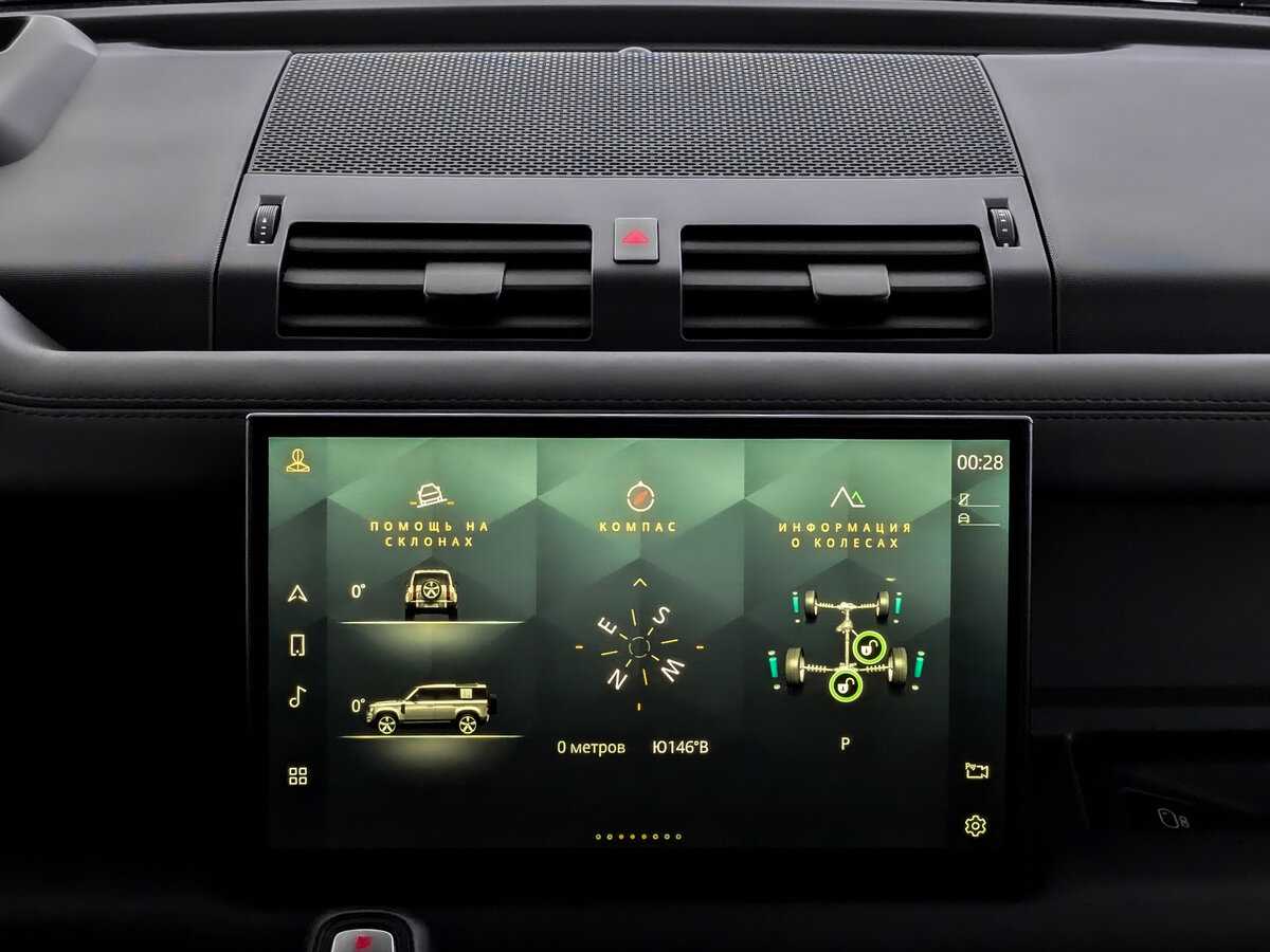 Land Rover Defender 110, 2021 Фото №15