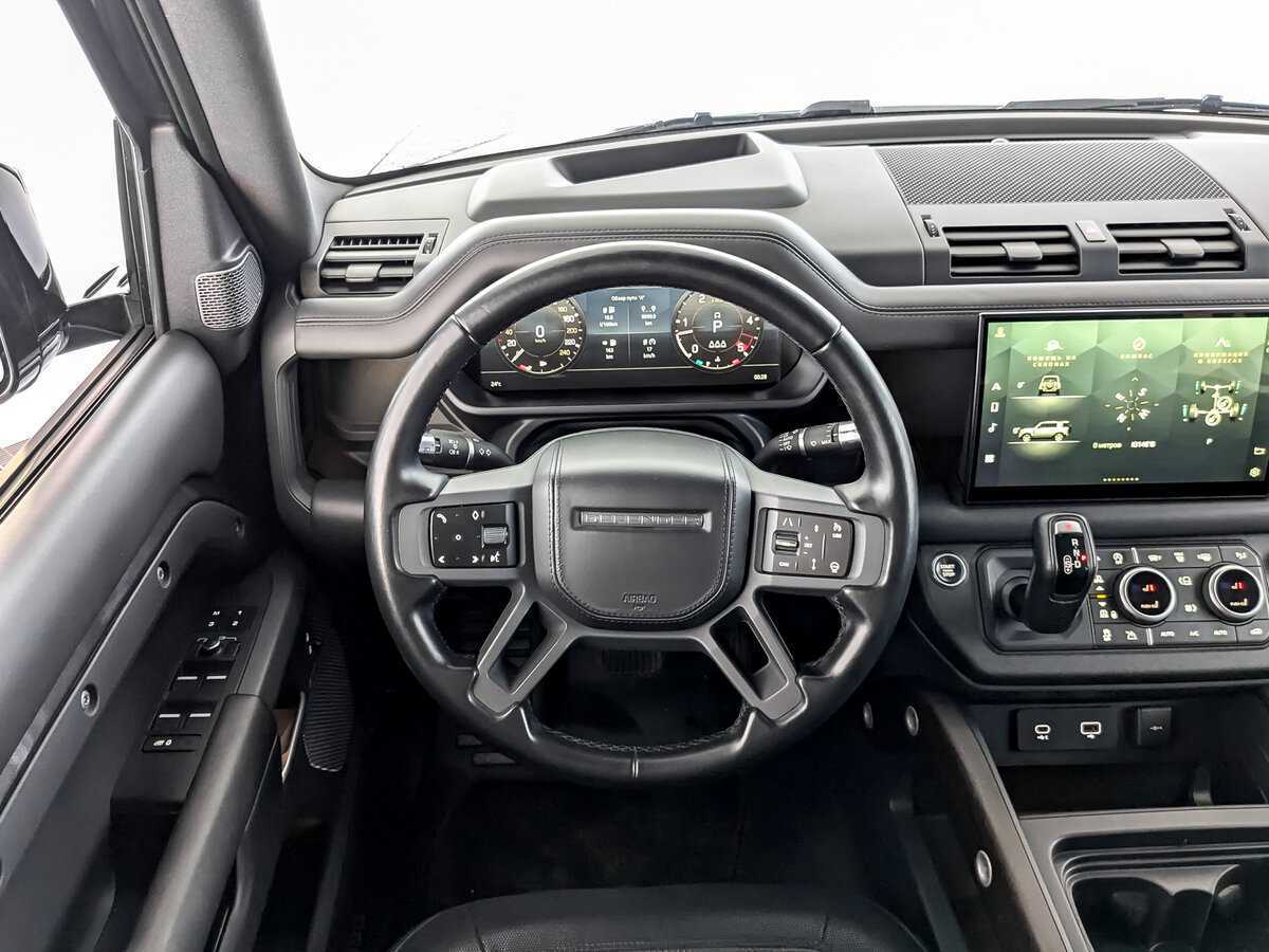 Land Rover Defender 110, 2021 Фото №23
